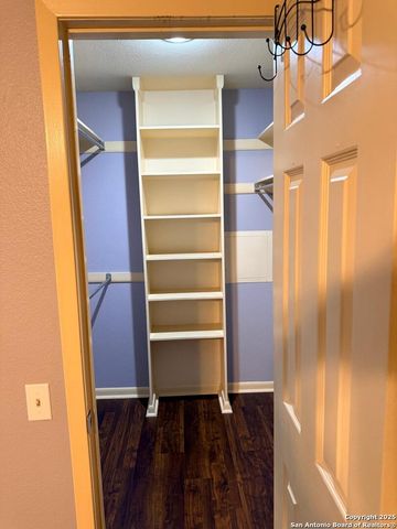 8415 Fredericksburg Rd Apt 401, San Antonio, TX 78229