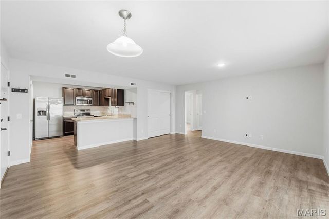 321 Bordeaux Way, St Peters, MO 63376