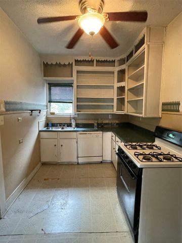 512 NW 5th Street, Mineral Wells, TX 76067