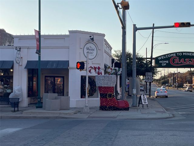 512 NW 5th Street, Mineral Wells, TX 76067