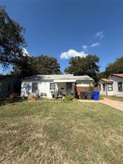 3705 Windsor Avenue, Waco, TX 76708