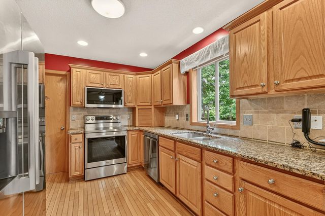 931 Pine Court NE, Pine Island, MN 55963