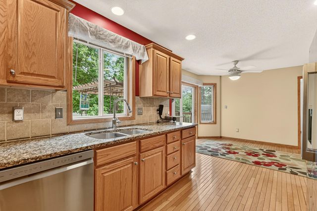 931 Pine Court NE, Pine Island, MN 55963