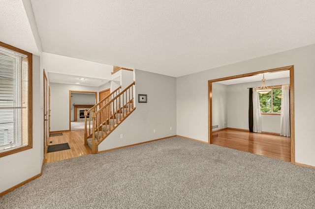 931 Pine Court NE, Pine Island, MN 55963