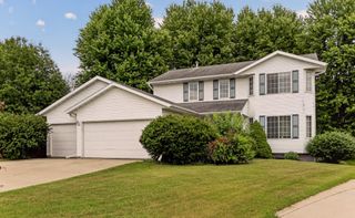 931 Pine Court NE, Pine Island, MN 55963