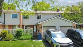 872 Greenbriar Lane, University Park, IL 60484