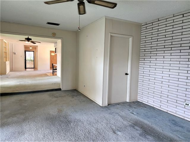 128 Granby Pl, Portland, TX 78374