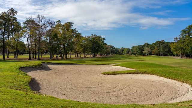 5033 Yellowstone Dr., Conway, SC 29526