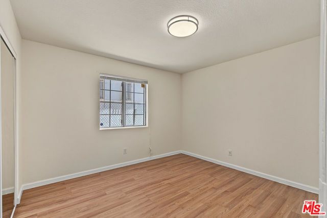 7704 S Grand Avenue, Los Angeles, CA 90003