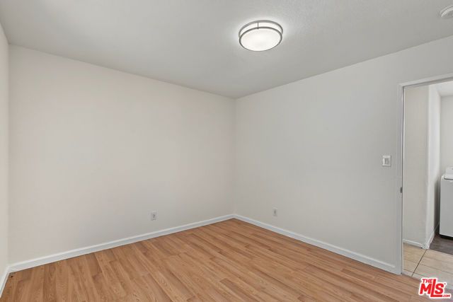 7704 S Grand Avenue, Los Angeles, CA 90003