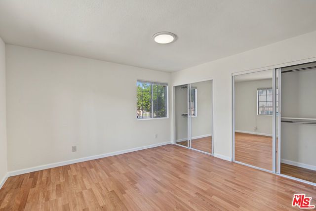 7704 S Grand Avenue, Los Angeles, CA 90003