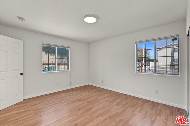 7704 S Grand Avenue, Los Angeles, CA 90003
