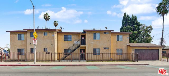 7704 S Grand Avenue, Los Angeles, CA 90003