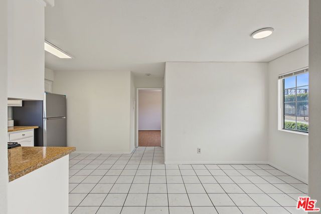 7704 S Grand Avenue, Los Angeles, CA 90003