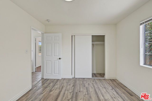 7704 S Grand Avenue, Los Angeles, CA 90003