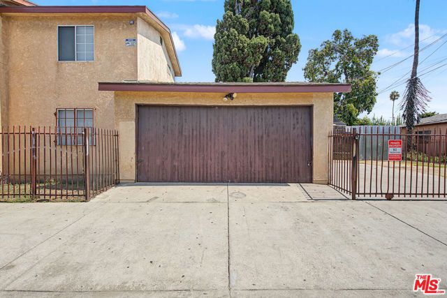 7704 S Grand Avenue, Los Angeles, CA 90003