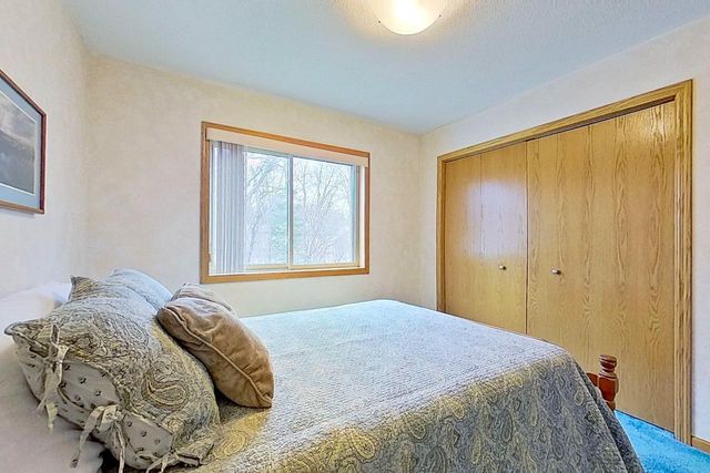 14219 Eagle Street NW, Andover, MN 55304