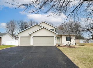 14219 Eagle Street NW, Andover, MN 55304