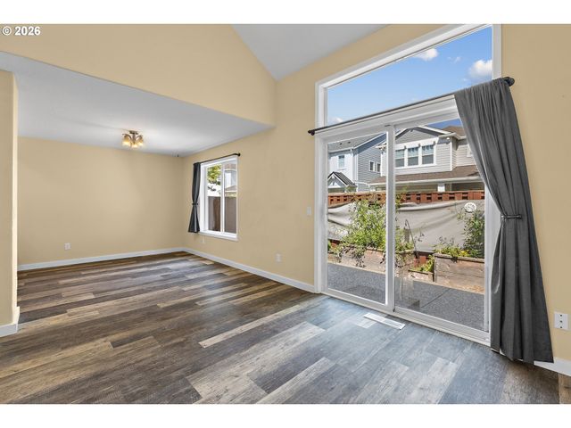 18267 Sw LONGACRE St, Beaverton, OR 97003