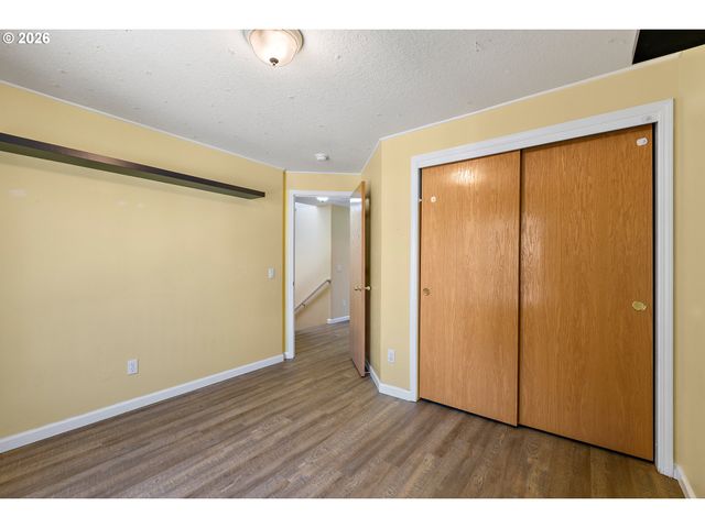 18267 Sw LONGACRE St, Beaverton, OR 97003