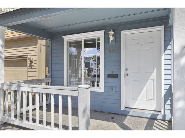 18267 Sw LONGACRE St, Beaverton, OR 97003