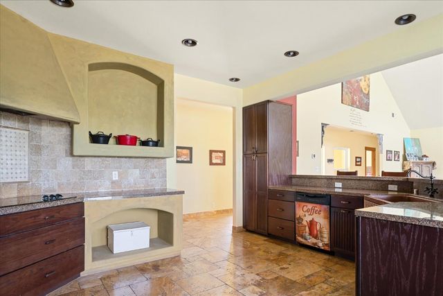 6399 Filly Ln, Angels Camp, CA 95222