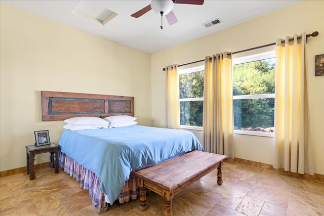 6399 Filly Ln, Angels Camp, CA 95222