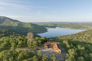 6399 Filly Ln, Angels Camp, CA 95222