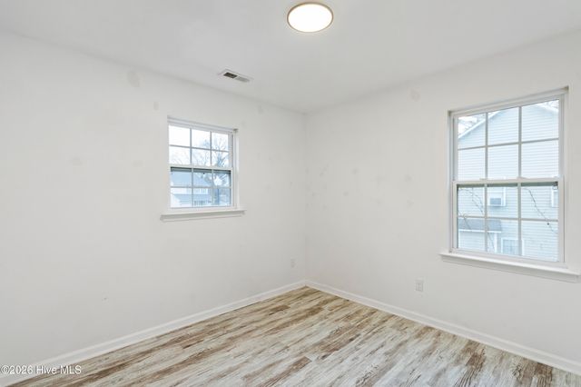 3025 Oakwood Drive, Jacksonville, NC 28546