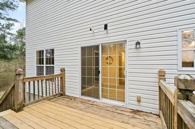 3025 Oakwood Drive, Jacksonville, NC 28546