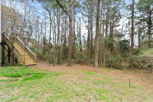 3025 Oakwood Drive, Jacksonville, NC 28546