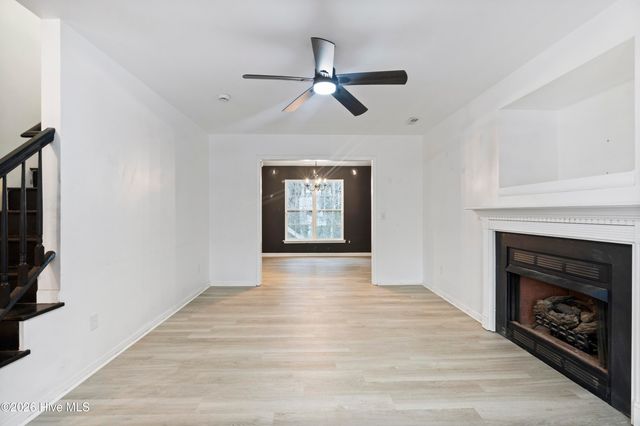 3025 Oakwood Drive, Jacksonville, NC 28546