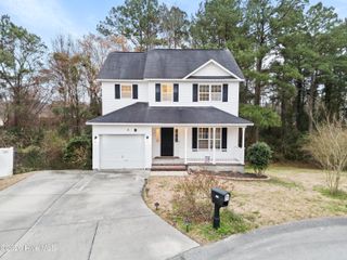 3025 Oakwood Drive, Jacksonville, NC 28546