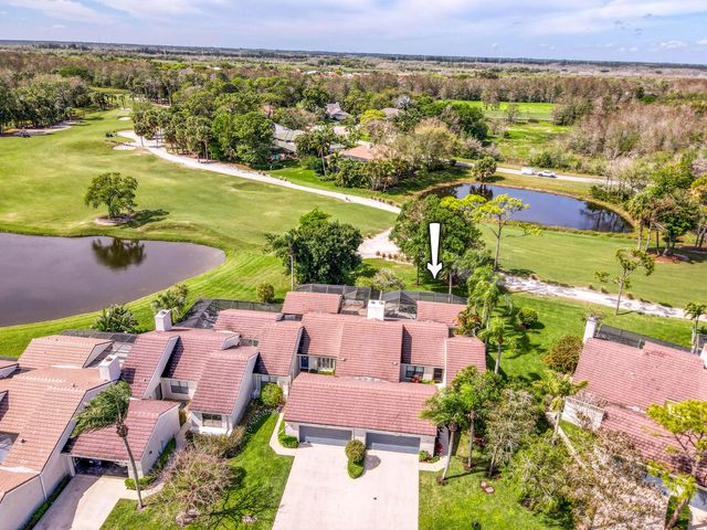 18 Edinburgh Drive, Palm Beach Gardens, FL 33418