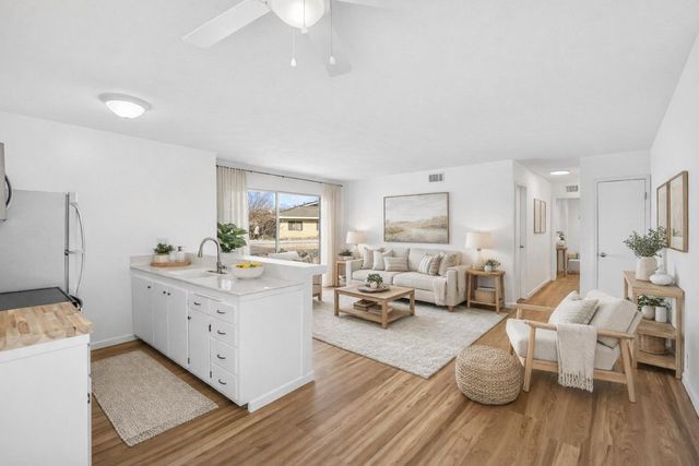 5577 Spinnaker Drive 4, San Jose, CA 95123