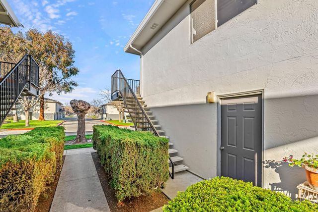 5577 Spinnaker Drive 4, San Jose, CA 95123