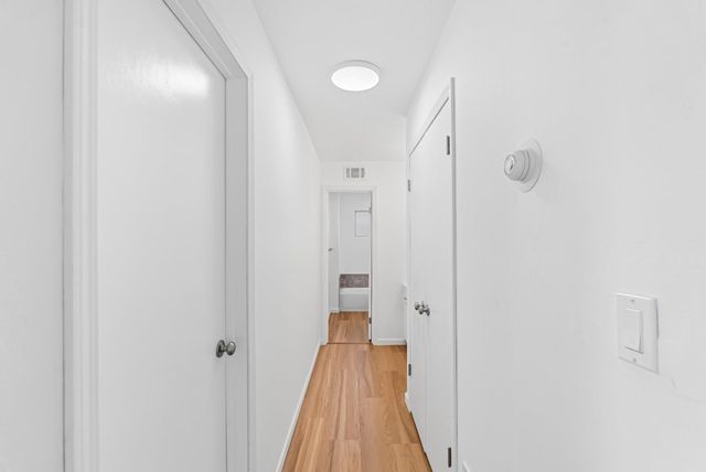 5577 Spinnaker Drive 4, San Jose, CA 95123