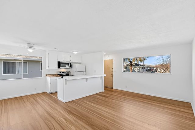 5577 Spinnaker Drive 4, San Jose, CA 95123