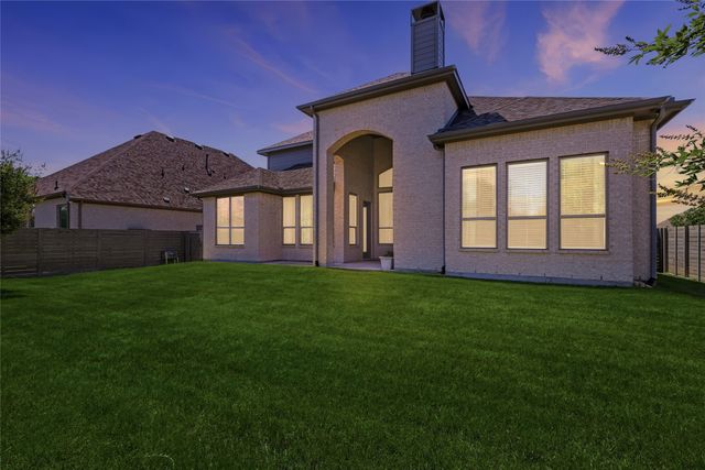 1432 14th Street, Argyle, TX 76226