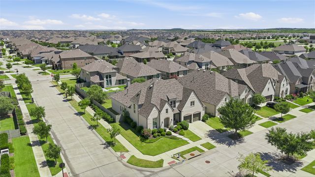 1432 14th Street, Argyle, TX 76226