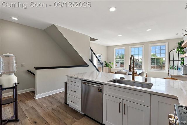 169 Paton Way 12, Romeo, MI 48065