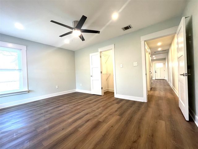 807 E Riverside DR A, Austin, TX 78704