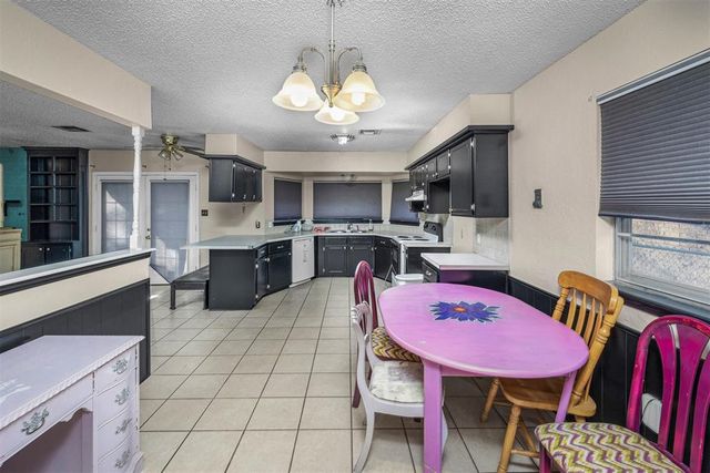 1610 NW 75th Street, Lawton, OK 73505