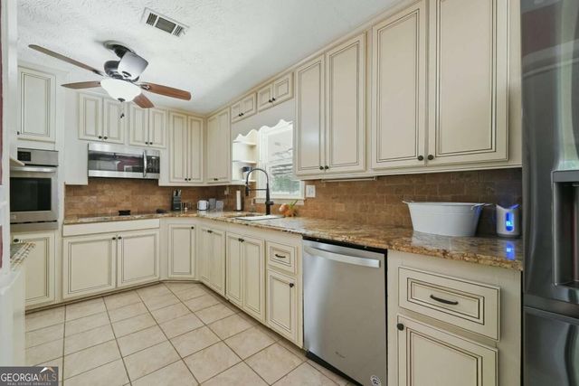 234 Crumbley Road, Mcdonough, GA 30252