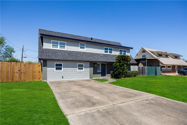 338 Belmont Dr SW, Corpus Christi, TX 78418