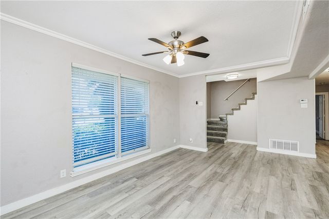 338 Belmont Dr SW, Corpus Christi, TX 78418