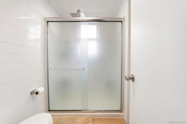 1042 N 7th Street, New Hyde Park, NY 11040