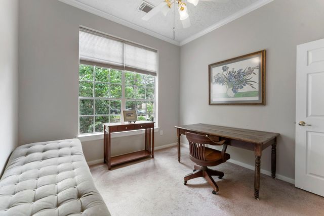 74 Shannon Green Court, The Woodlands, TX 77384