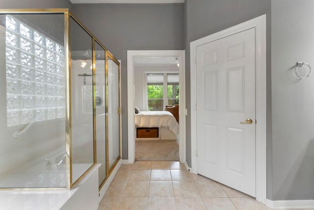 74 Shannon Green Court, The Woodlands, TX 77384