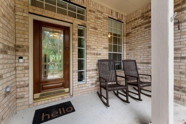 74 Shannon Green Court, The Woodlands, TX 77384